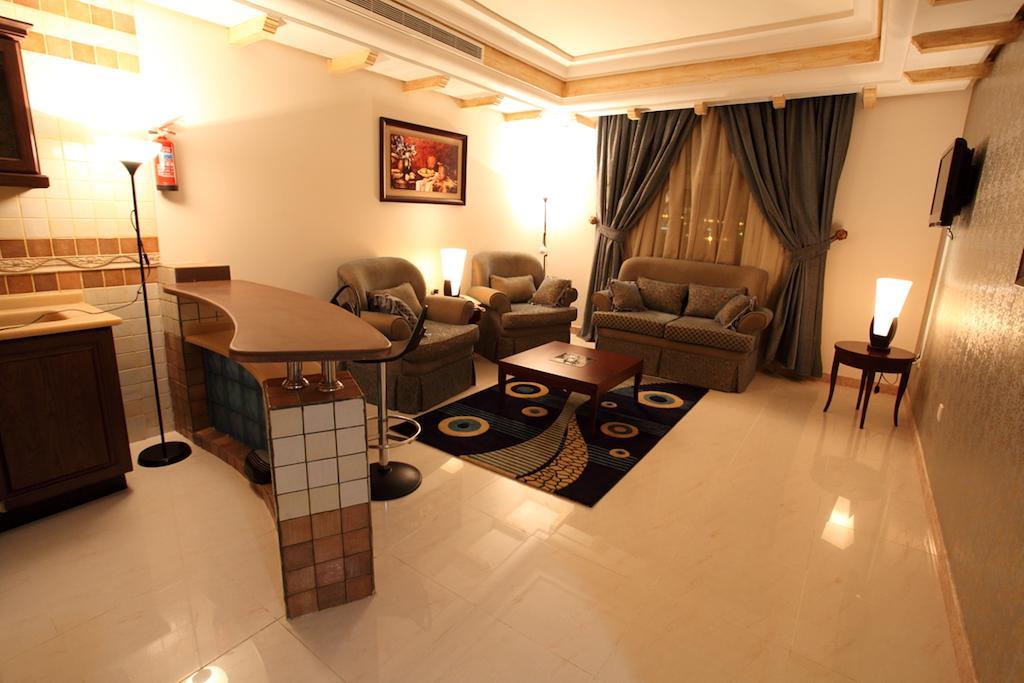 Lavande Suites Yanbu Camera foto